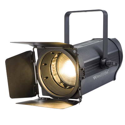 Un bon prix. L'éclairage à frénétique à LED de 300 W 3200K-5600K CRI95 DMX512 en ligne