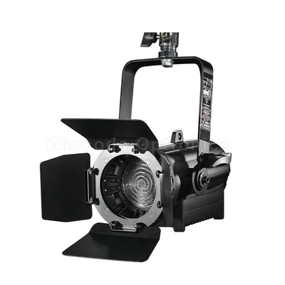 Un bon prix. 60W LED Fresnel Spotlight 3200K-5600K CCT avec contrôle DMX en ligne